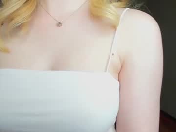  honeypeachy 