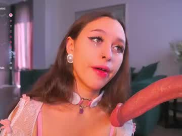 karolinedeep lo
