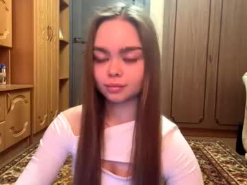 lucy sonyaaa