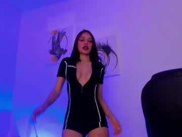 mia gil 