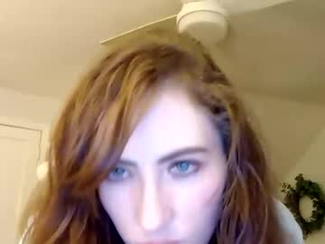 mistressred8