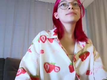 pink tilly